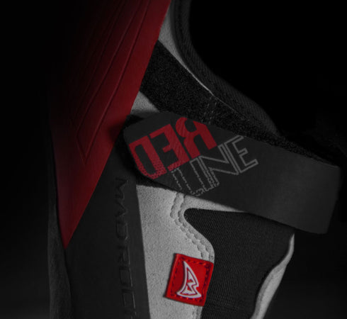 RedLine Strap レッドラインストラップ